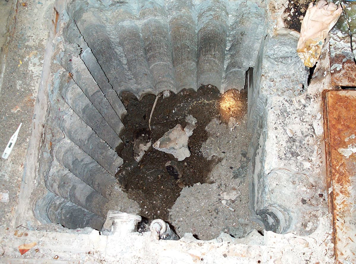 New heat exchanger sump requiring a heat resistant seal