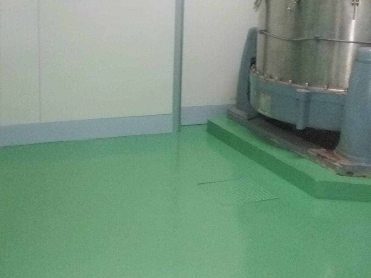 Pharmaceutical plant-room floor finished with a seamless Belzona coating system